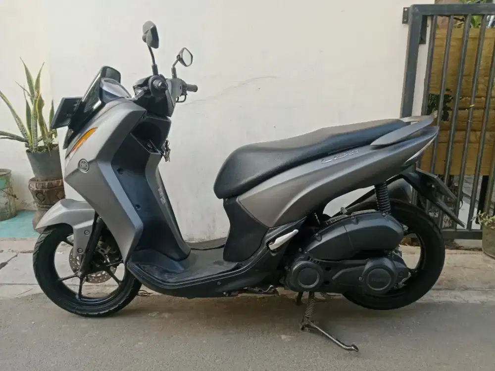 YAMAHA LEXI 2019 BAGUS MESIN HALUS
