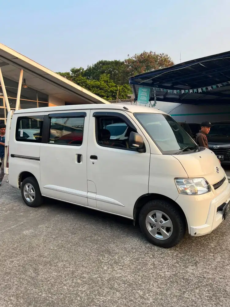 Daihatsu Grandmax 1.5 Minibus AC PS