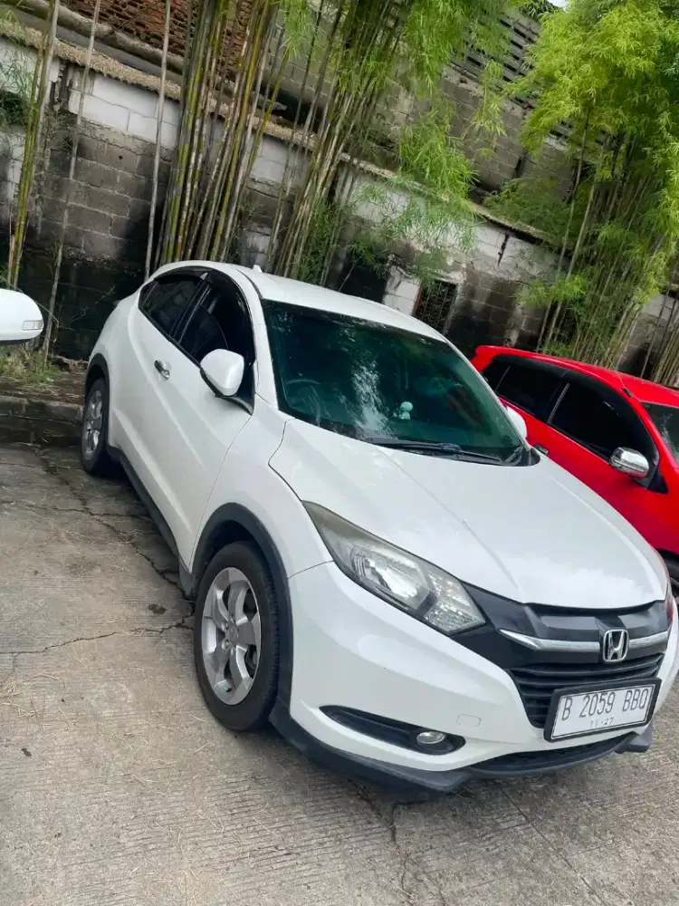 HR-V 1.5 E matic 50.000 KM ongoing