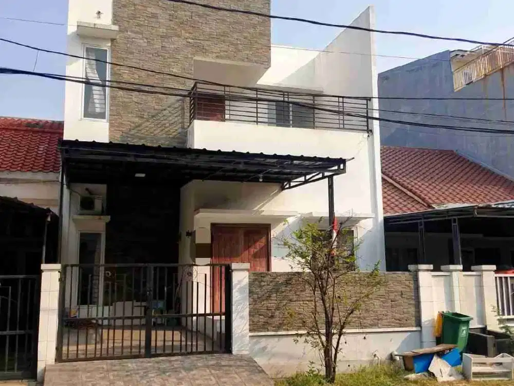 rumah besar 2 lantai di bulevar hijau harapan indah bekasi