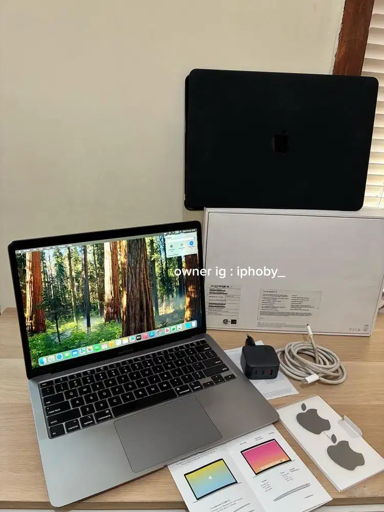 Macbook Air 2020 Core i3 ram8/256gb Fullset Ori Murah