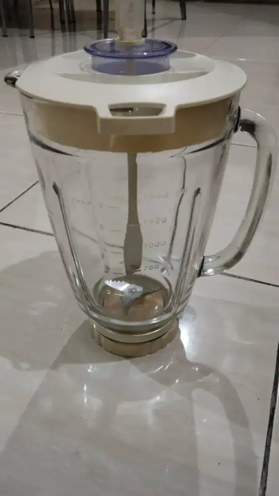 Gelas blender philips