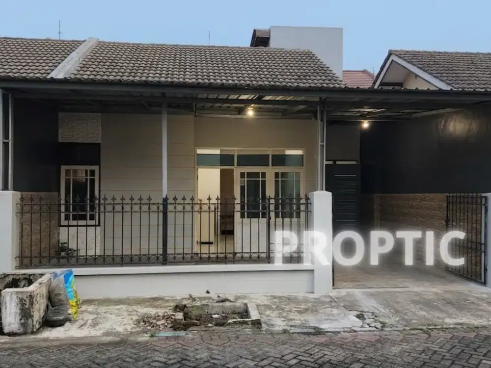Rumah 1.5 Lantai Rungkut Surabaya - Rm067apd