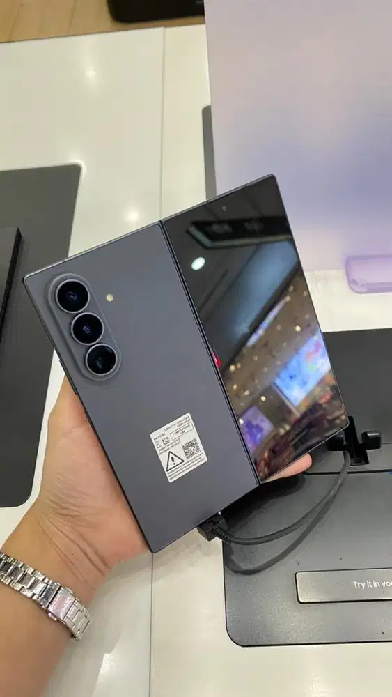 CICILAN HP SAMSUNG ZFOLD 8 TERBARU