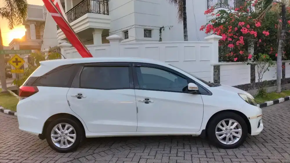 Mobilio E matic 2014, tgn1, pjk new. Nol spet. Nyacat kualat.Buktikan