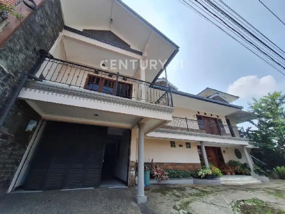 Rumah Bagus 2 Lantai Di Sariwangi Kota Cimahi