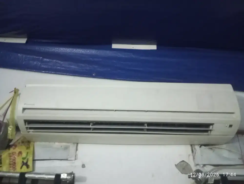 Ac daikin 2pk model rc50nv14