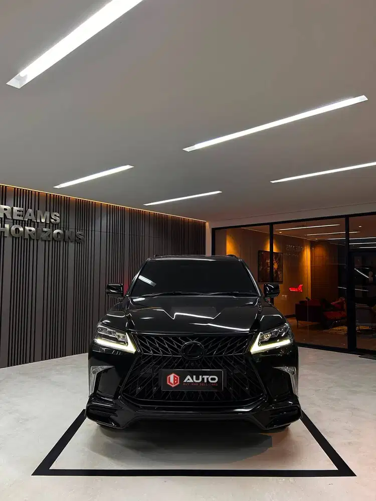 Lexus LX570 F-Sport AT 2019 Hitam Km46rb B1979UJT