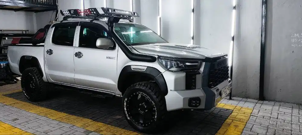 Toyota Hilux 2013 upgrade Thundra