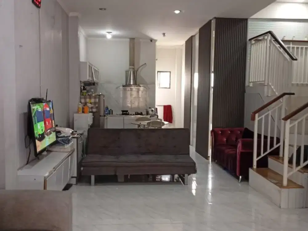 Dijual Rumah Design Mandiri Siap Huni Dekat Akses Tol di Sutera Kirana Alam Sutera Tangerang