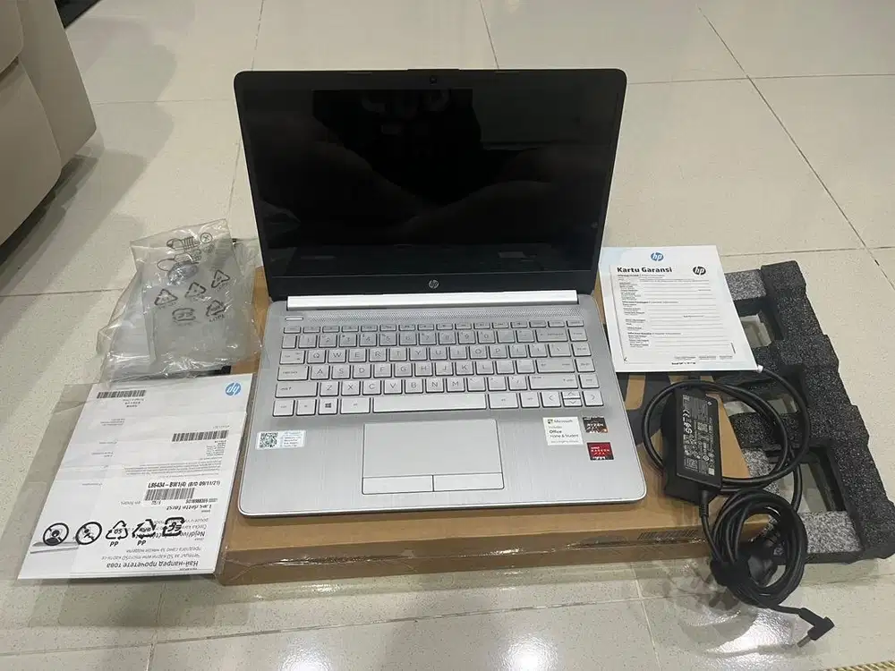 HP laptop 14s-dk1514AU
