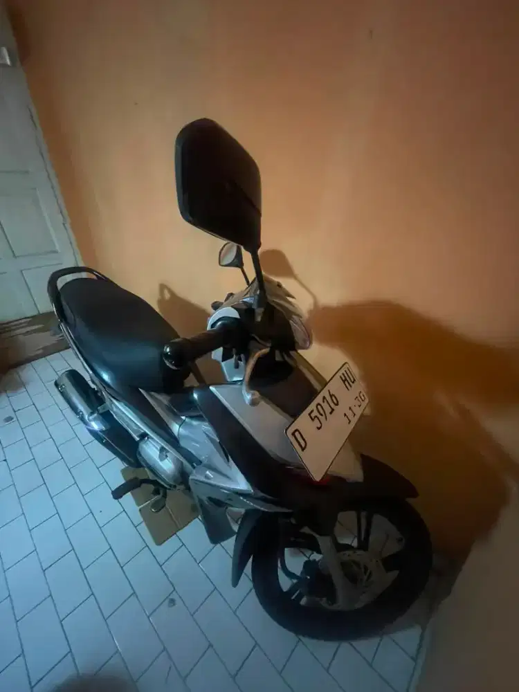 Honda Revo AT Matic 2010