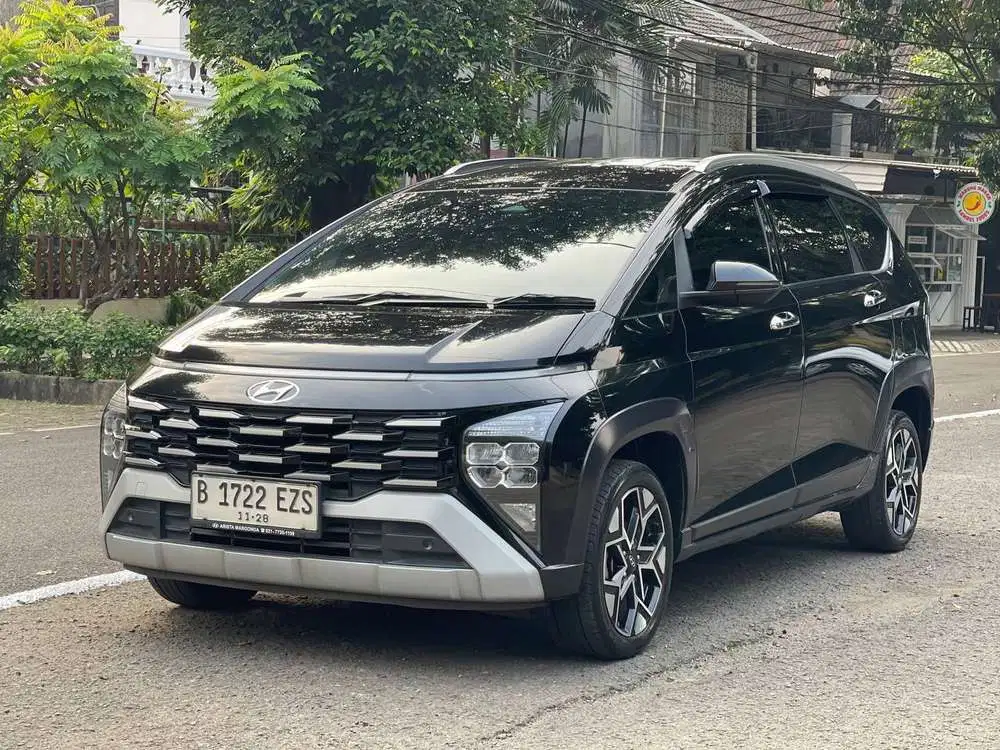 Hyundai Stargazer X Prime Capt Seat 2023
