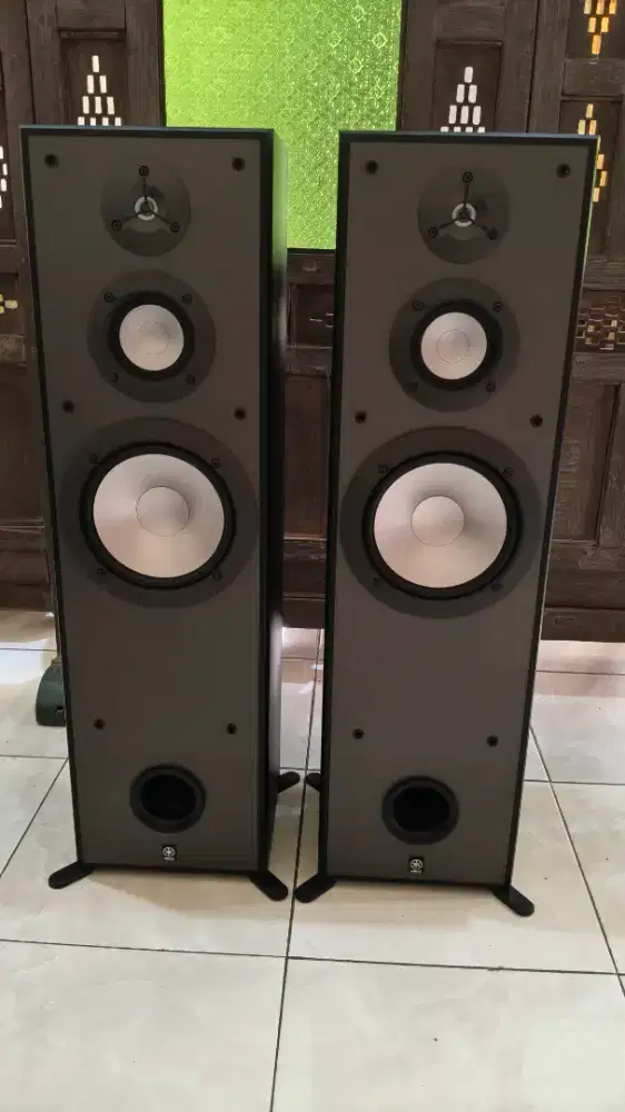 Speaker Yamaha ns-8390