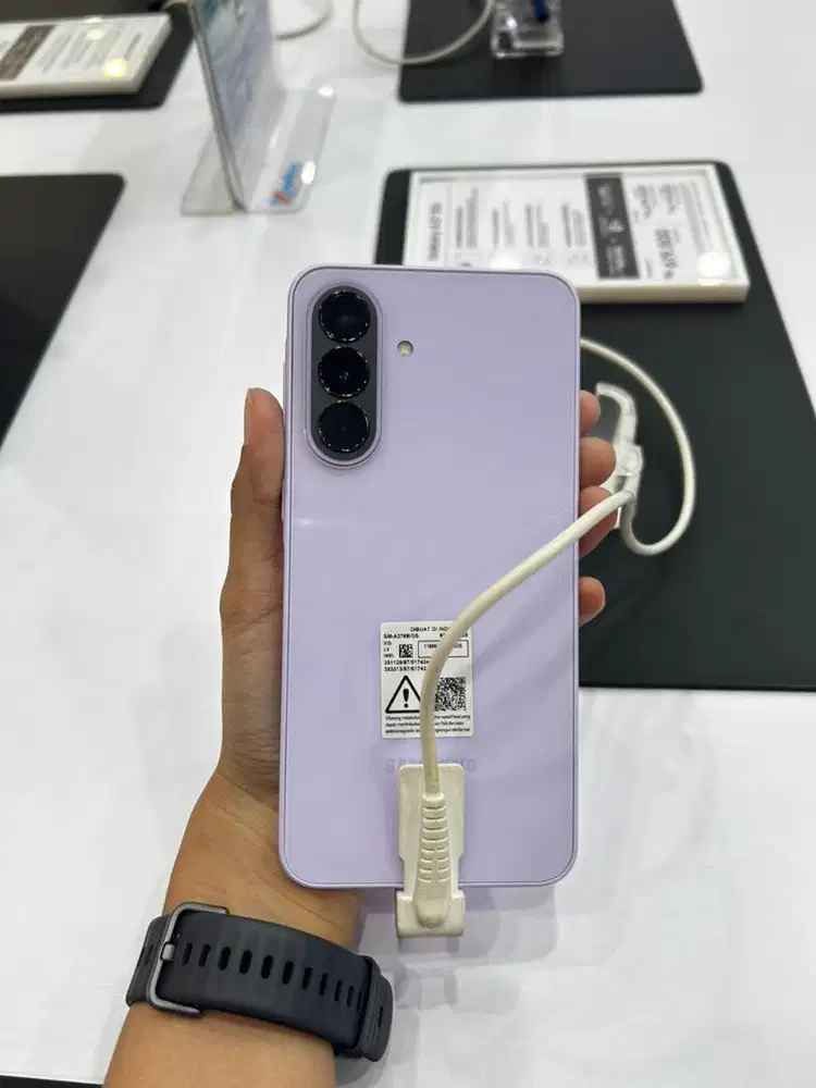 Samsung A37 5g 8/256