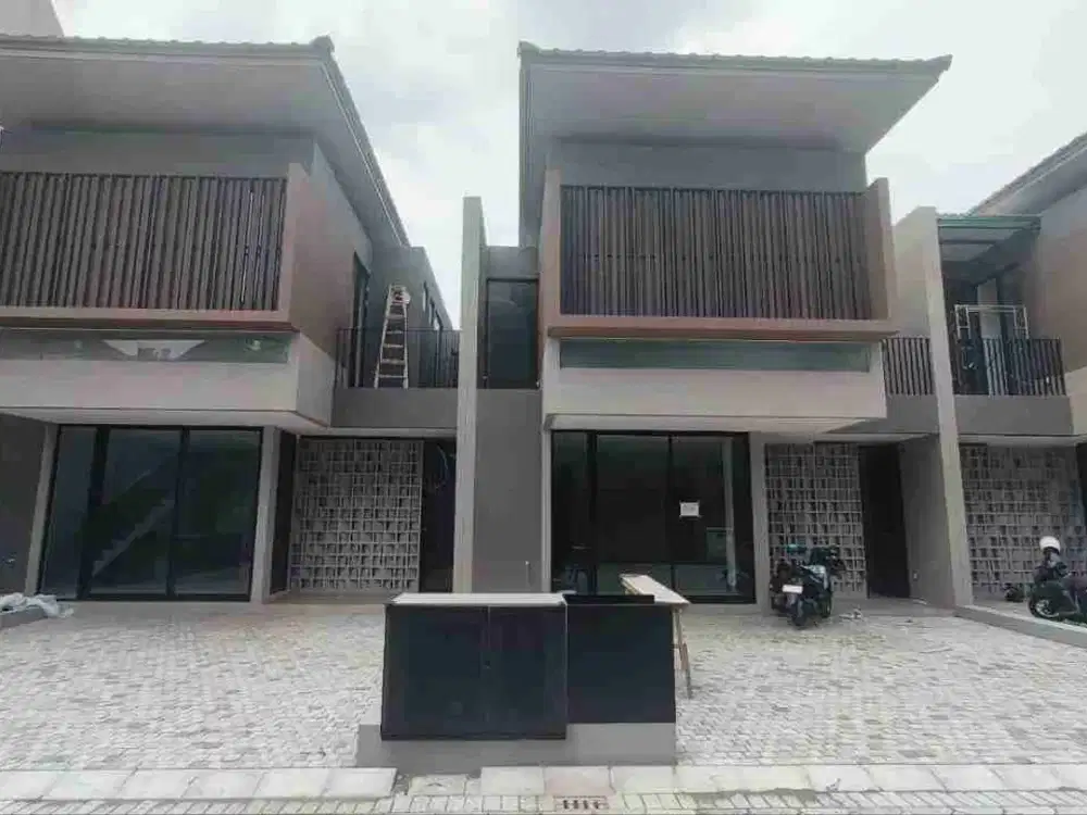RUMAH MEWAH MULYOSARI DEKAT KAMPUS ITS UNAIR PAKUWON CITY MALL GALAXI MALL SUTOREJO WISMA PERMAI SURABAYA