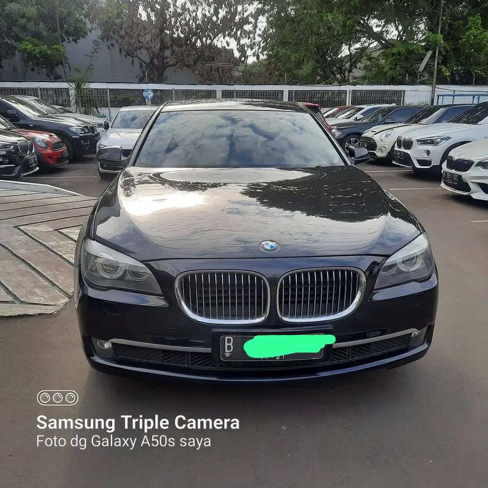 BMW 730Li 2011 Bensin