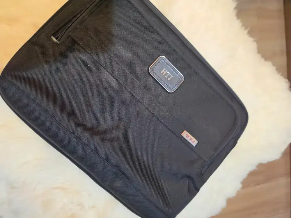 TUMI original laptop sleeve medium up to 14 inch macbook