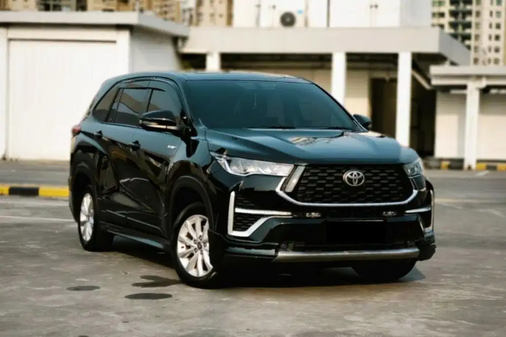 Toyota Innova Zenix V Hybrid Modelista 2024 Sangat Terawat