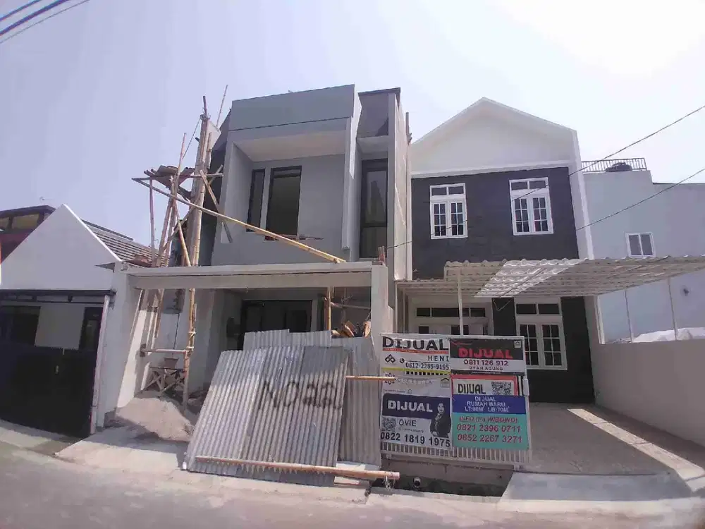 BUKAN CISARANTEN JUAL RUMAH ARCAMANIK SIAP HUNI NYAMAN MEWAH HADAP TIMUR