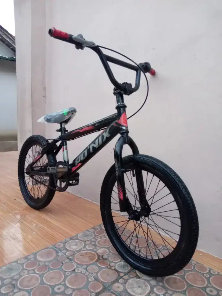 Sepeda BMX ukuran 20 NOKEN
