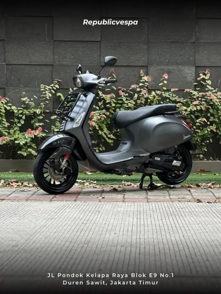 DIJUAL PIAGGIO VESPA SPRINT 150 IGET ABS TH 2018 PERCECT CONDITION