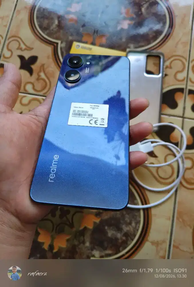 Realme 10 ram 8/256 fullset ori
