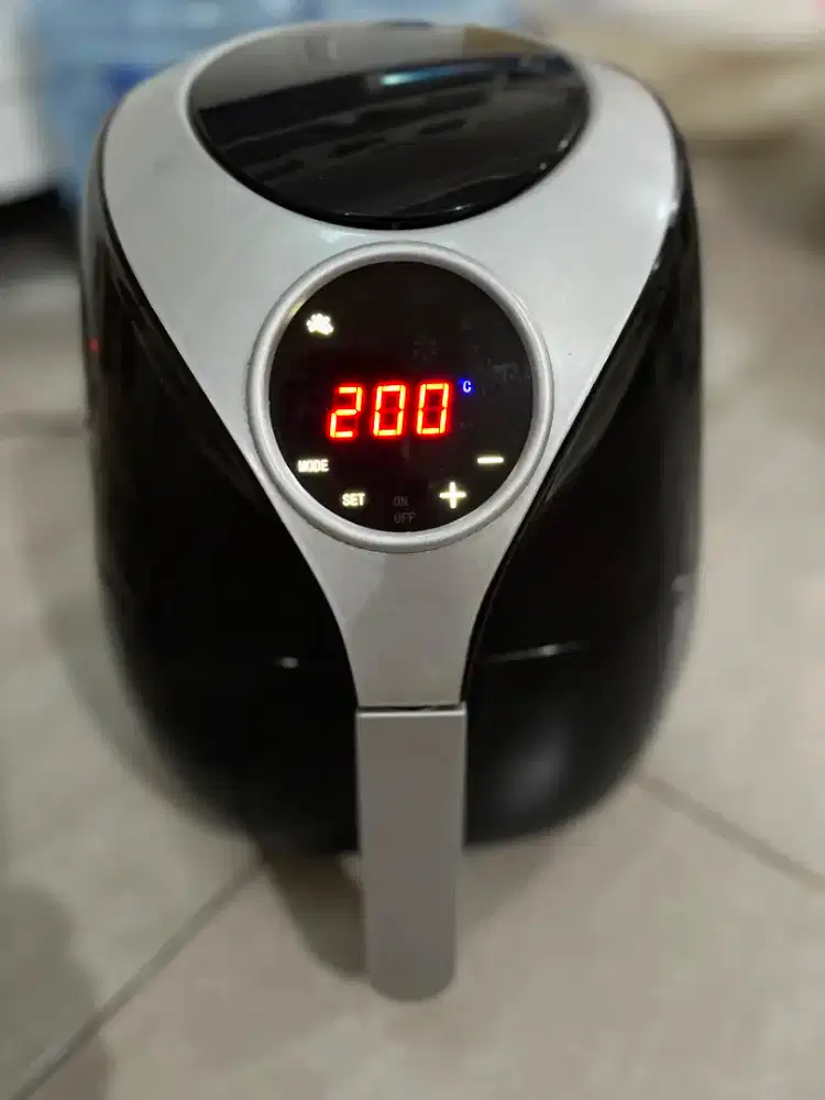 AIR FRYER MASPION ( BEKAS)