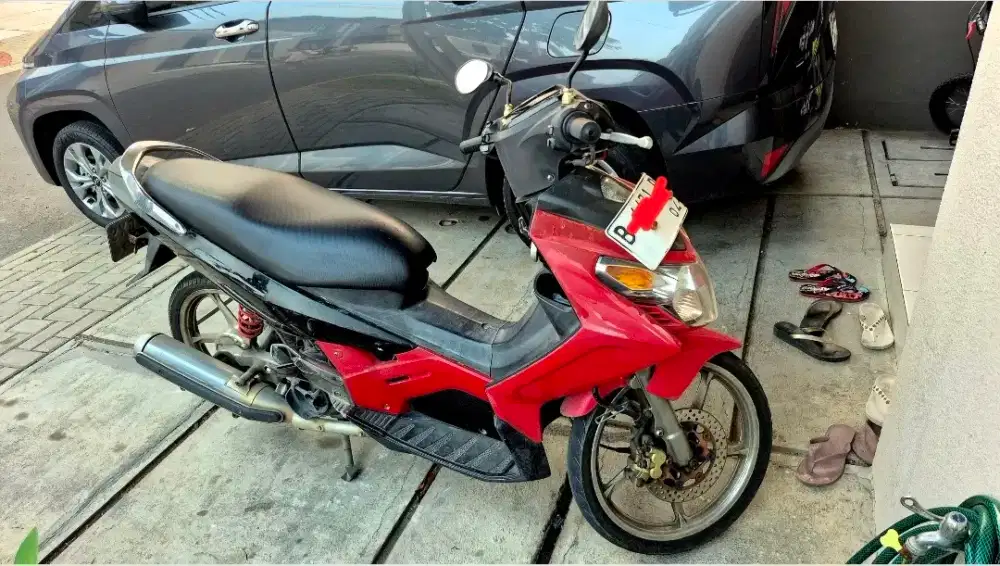NOUVO Z 2025 tameng Vietkong