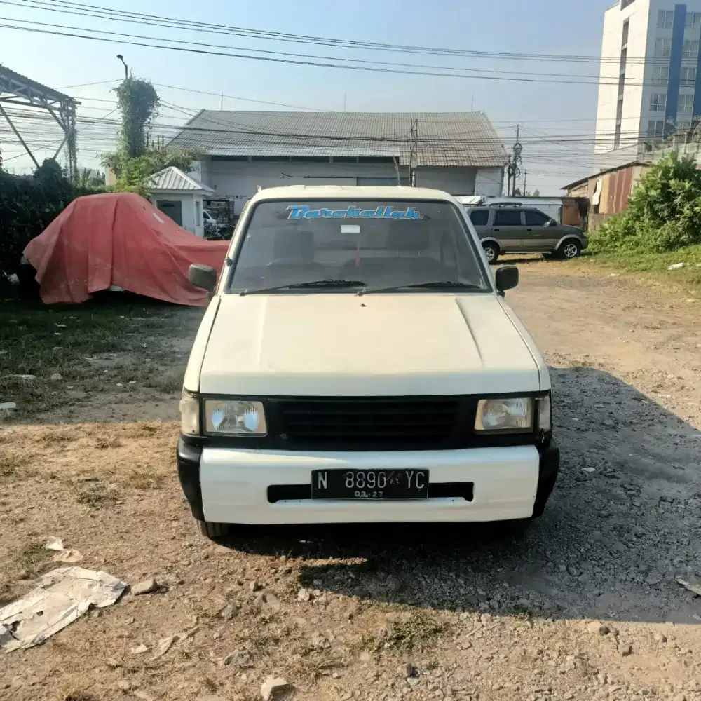 ISUZU PICK UP PANTHER TAHUN 2000