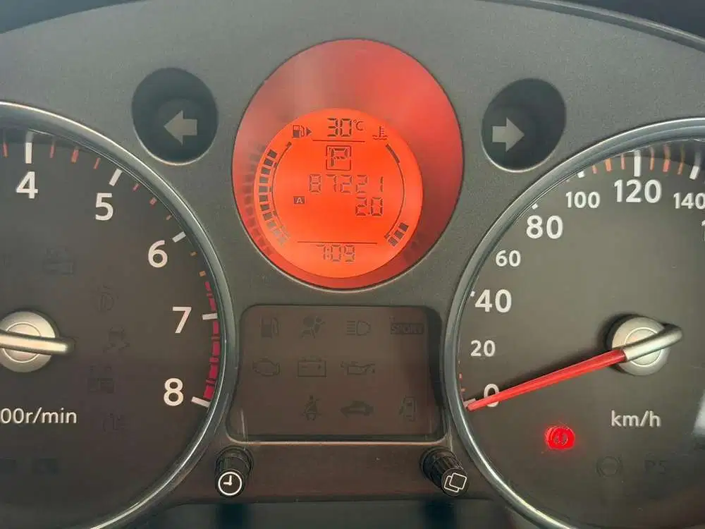 Nissan X-Trail 2011 Bensin