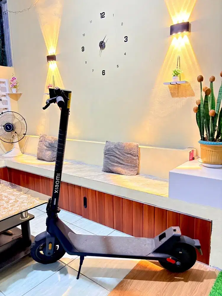 SCOOTER LISTRIK XIAOMI 4 Lite Gen 2
