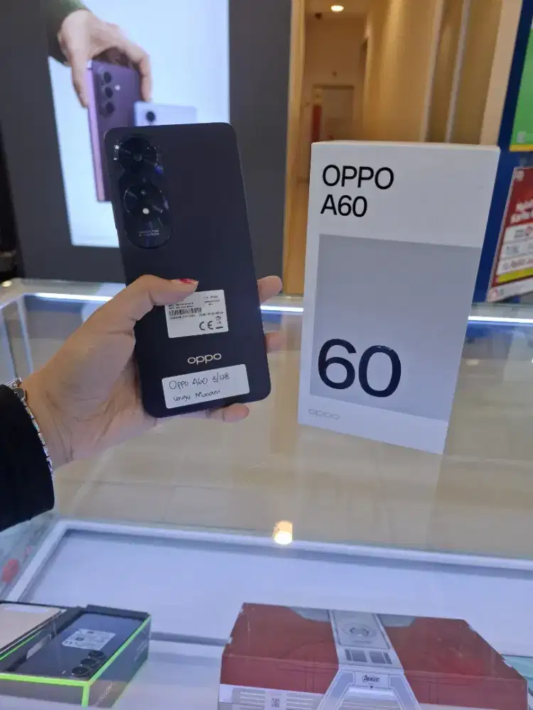 Oppo A60 second