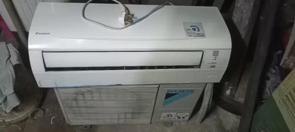 AC DAIKIN MINUS