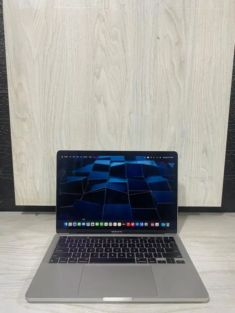 Macbook Pro M1 2020 13inc RAM 16gb SSD 256gb