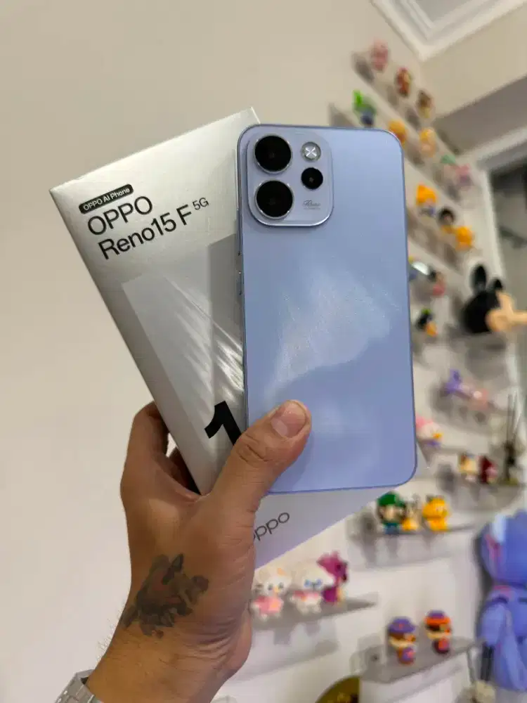 Oppo reno 15f 5g 8/256 Like new
