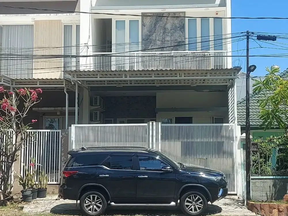 Dijual Rumah Semi Furnish Nirwana Eksekutif Rungkut REV.A530