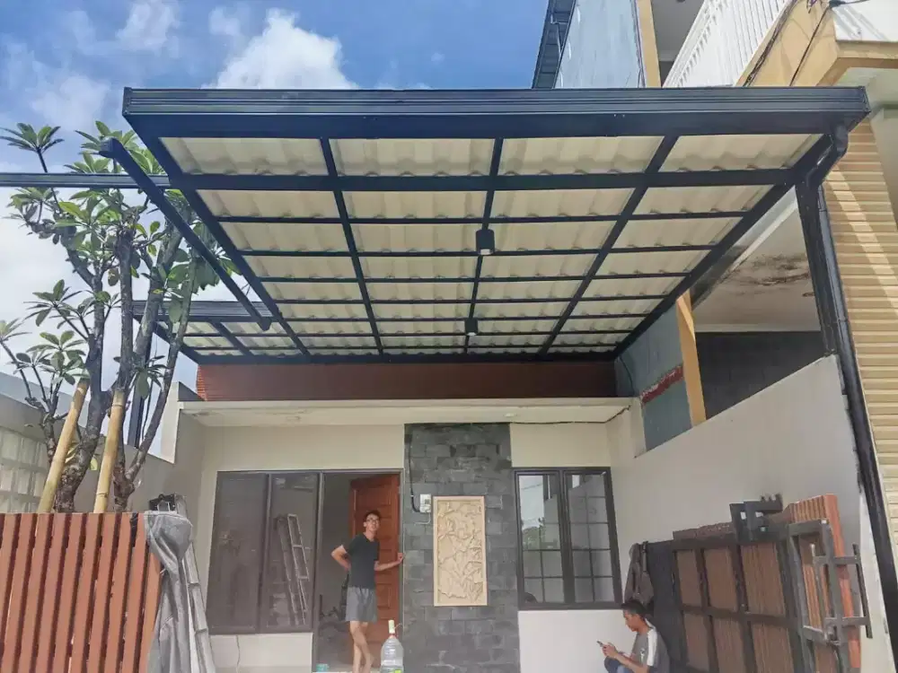 kanopi baja ringan