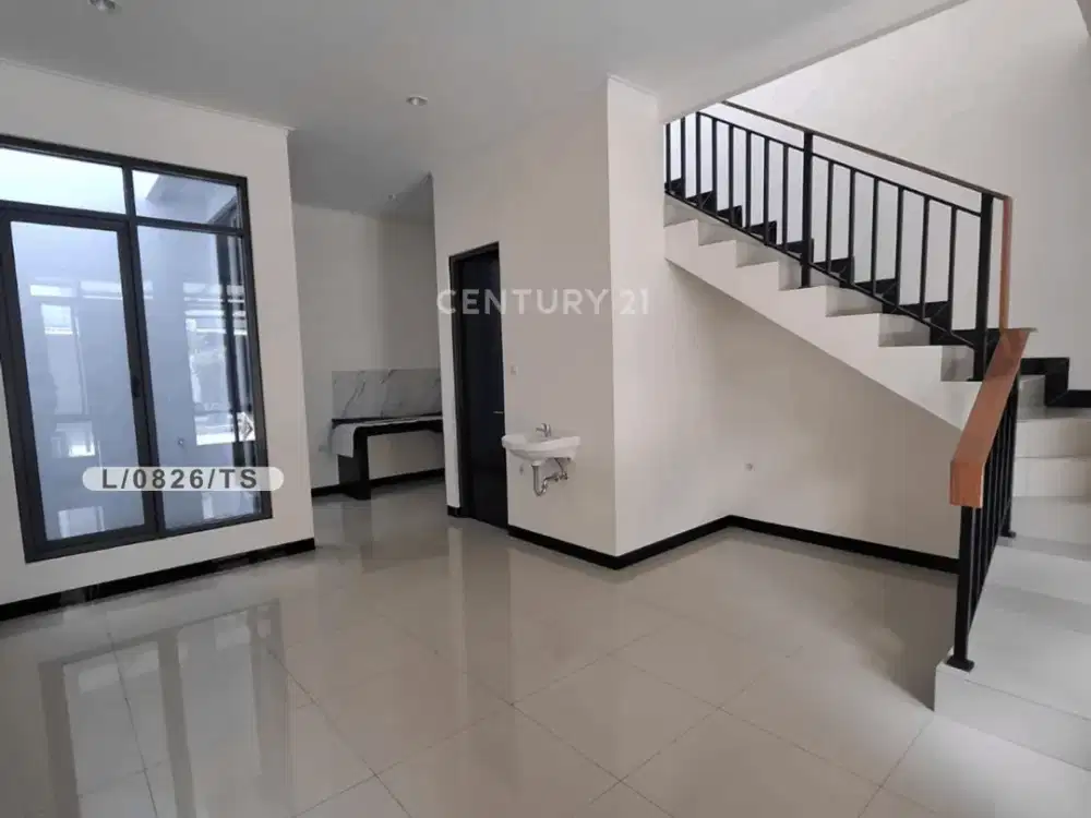 Rumah 2 Lantai Strategis Di Cluster Gardenville TKI 5 Bandung