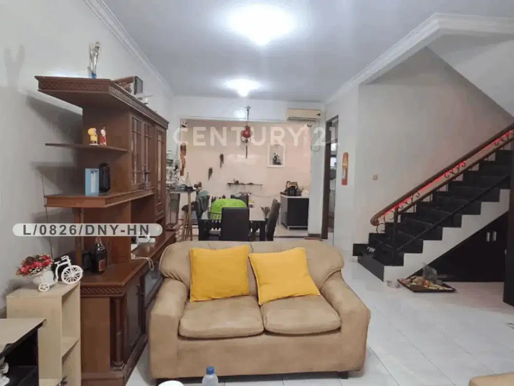 Rumah 2 Lantai Semi Furnished Di Taman Kopo Indah 3 Bandung