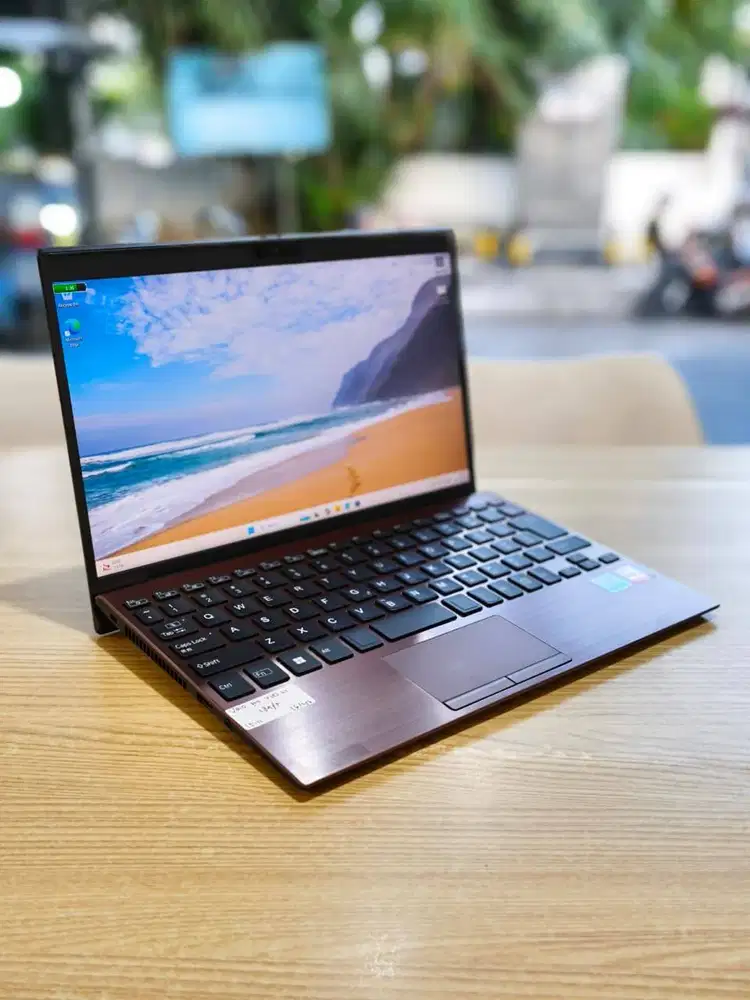 Laptop Ultrabook Body Slim Ringan Spek Mantap [Sony] Vaio Pro VJPJ21