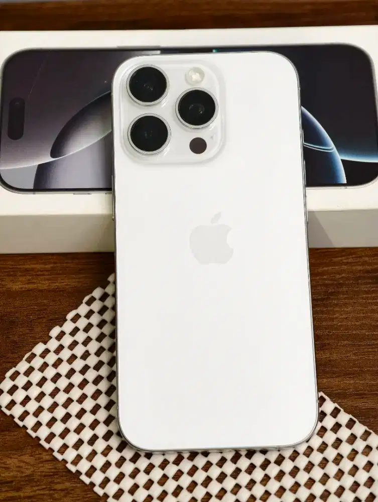 Iphone 16 pro 256 IBOX bekas resmi