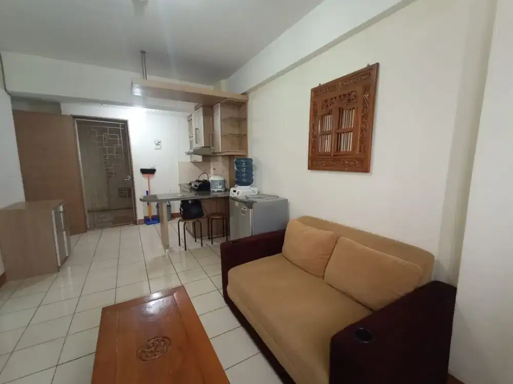 Disewakan 2 BR Gading Icon Tower C - Lantai 15, Pool View, Dekat dengan Jaklingko