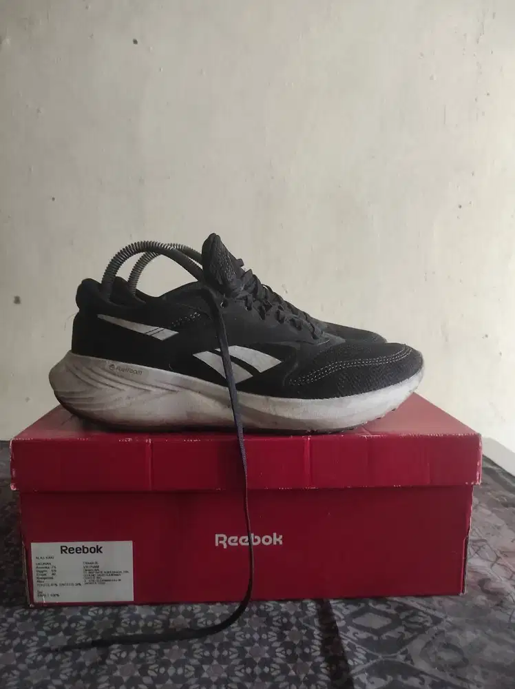 Rebook Energen tech 2 uk41