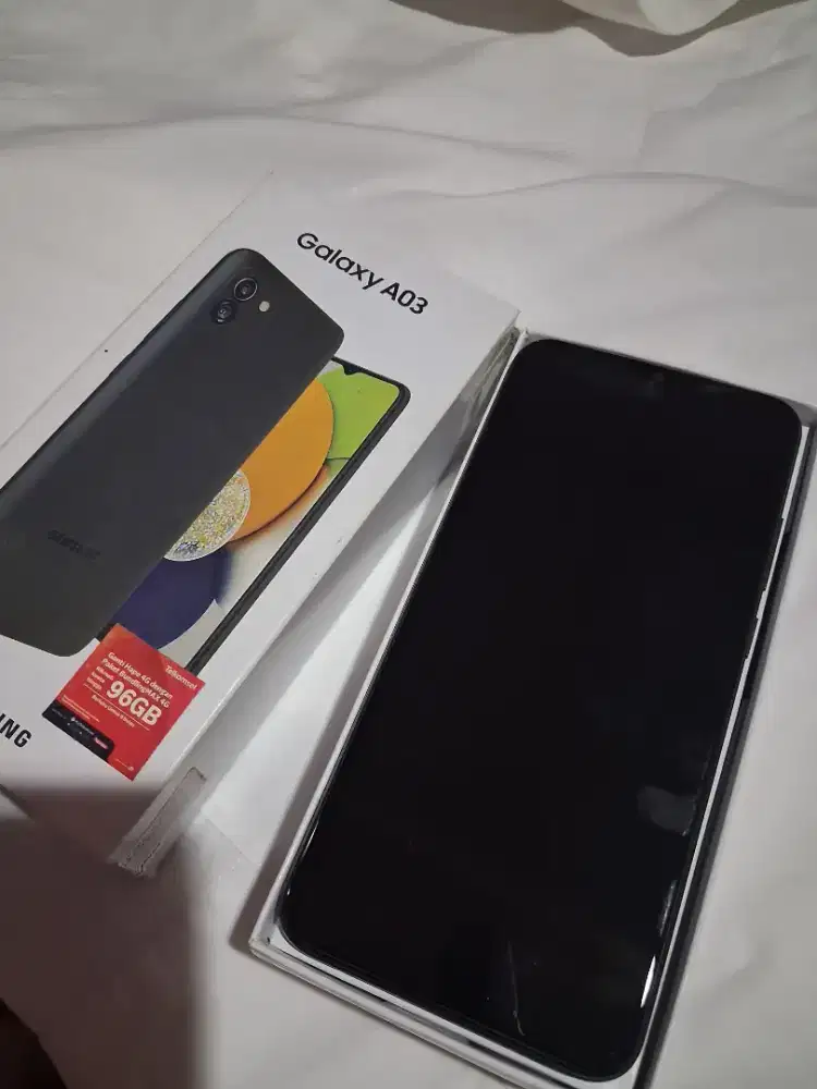 Samsung Galaxy A03 4/128 - Mulus, No Service