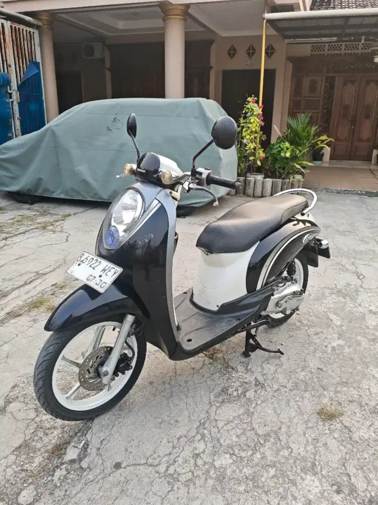 •Sale Scoopy karbu 2011 Full Originall