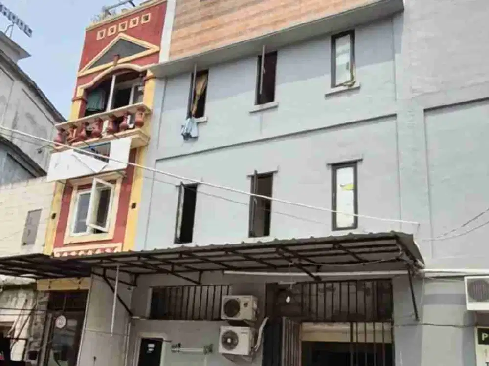 Dijual Kost Aktif dengan Penyewa di Vila Melati Mas Serpong Tangsel