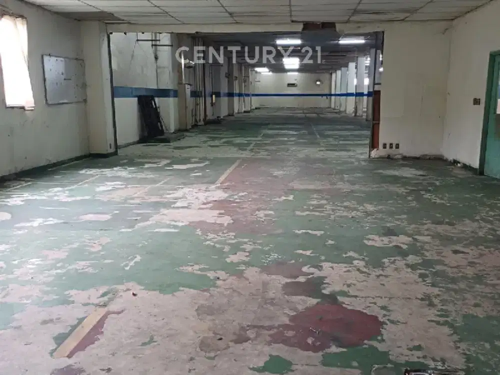 GUDANG JUAL LT 5.250 M² LB 2.300 M² DIKAWASAN DAERAH CIKARANG