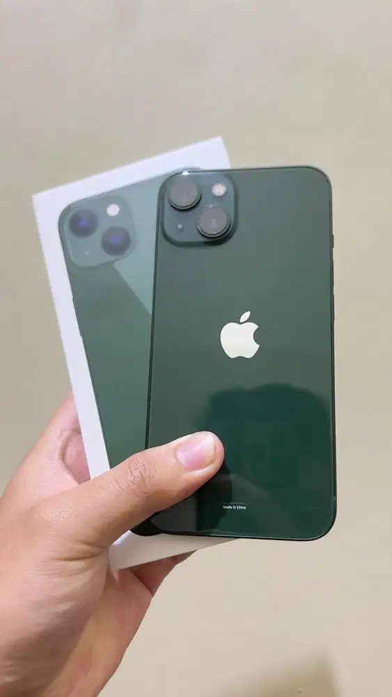 Iphone 13 128 resmi ibox no minus siap pakai lokasi bjm cek sepuasnya