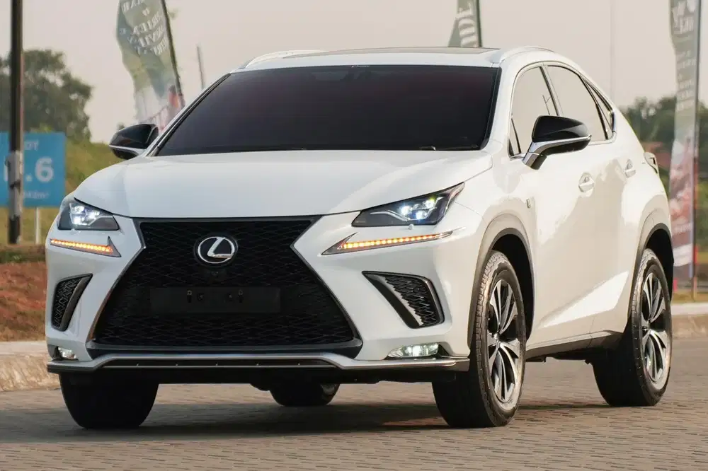 Smart Choice! Lexus NX300t F-Sport 2019 RSE White Warranty! Glc200 x3